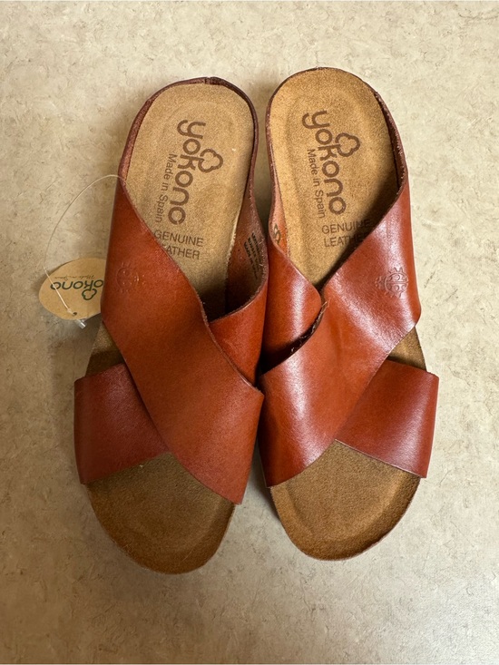 yokono Shoes - NWT Yokono Genuine Leather Criss-Cross Slide Sandals Size 8 Made in Spain